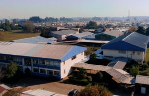 Liceo Bicentenario de Excelencia Monseñor Guillermo Hartl de Pitrufquén confirma suspensión de clases debido al sistema frontal