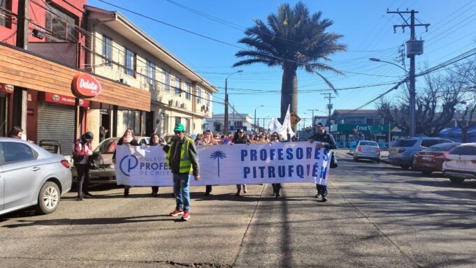 Paro nacional de profesores para este miércoles: 4 establecimientos de Pitrufquén se suman a la movilización