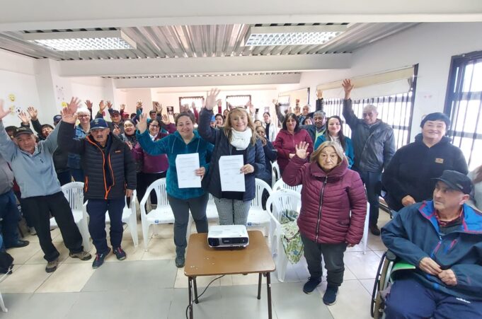 En tiempo récord, familias rurales de Pitrufquén verán construida su vivienda propia