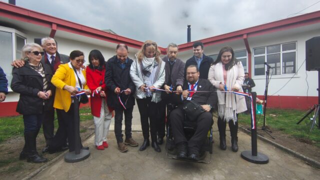 El ex internado del Liceo de Ciencias y Humanidades de Pitrufquén se transformó en el nuevo Centro Integral del Adulto Mayor y Casa de la Inclusión