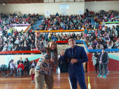 A gimnasio lleno se celebró el día de la niñez en Pitrufquén