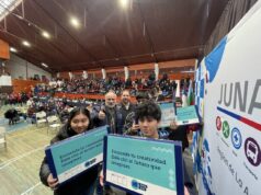 JUNAEB entregó en Villarrica cerca de 500 computadores a través de BECAS TIC