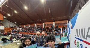 JUNAEB entregó en Villarrica cerca de 500 computadores a través de BECAS TIC