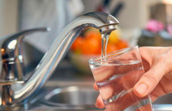 Emergencia sanitaria en condominio de Villarrica: 200 familias sin agua potable durante cinco días