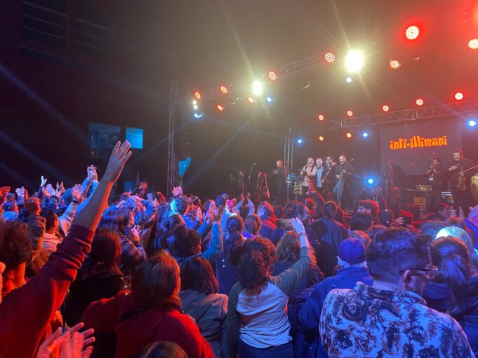 Con fiesta a cargo de Inti Illimani finalizó espectacular II Festival Folclórico de Villarrica