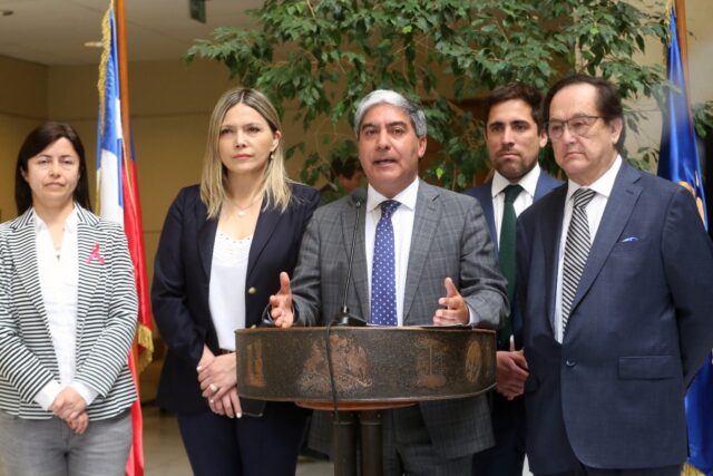 Diputado Leal presenta proyecto que exige acreditar “origen lícito” de dineros para pagar fianzas y contratar abogados en causas sobre crimen organizado