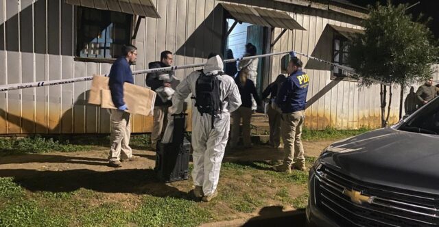 Tapado con tierra y hojas: cadáver de adulto mayor fue encontrado en el patio de una casa en Purén