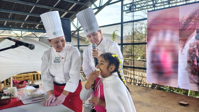 Master Class de chefs de la universidad Santo Tomás encanta al público en la fiesta de la chilenidad en Pitrufquén