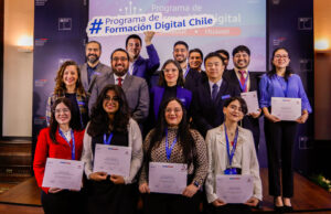 Diez estudiantes viajarán a China a potenciar sus habilidades digitales gracias a las Becas Mineduc-Huawei