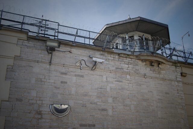 A presidio perpetuo fue condenado un hombre por violación y exhibición de pornografía infantil en Padre Las Casas