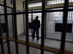 Interno se fuga desde la cárcel de Collipulli: se escondió en un contenedor de basura