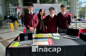Estudiantes del liceo Bicentenario De Hotelería y Turismo de Pucón obtuvieron primer lugar en concurso regional con innovador proyecto tecnológico