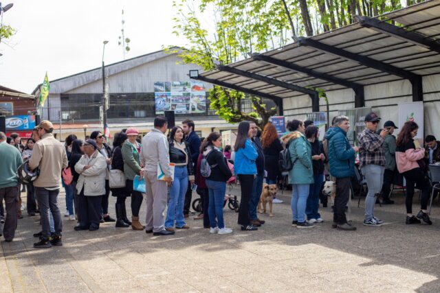 Feria Laboral Omil de Gorbea convocó a más de 400 asistentes que se encuentran en la búsqueda de empleo