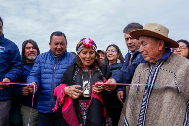 Ministerio de Agricultura entrega más de $2 mil millones en bonos de la Comisión Nacional de Riego en La Araucanía