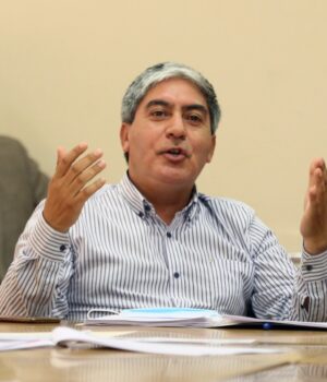 Diputado Henry Leal exige al Presidente Boric cambio de gabinete “profundo” y nombrar sólo a autoridades con “experiencia” y “capacidad de gestión”