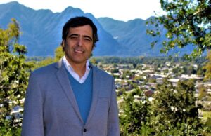 Sebastián Álvarez lidera las preferencias en Pucón y se consolida como el mejor candidato a la alcaldía
