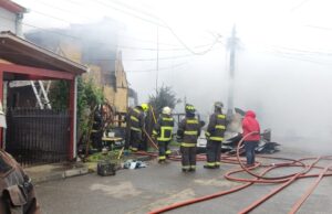 Voraz incendio en Loncoche dejó cuatro viviendas destruidas