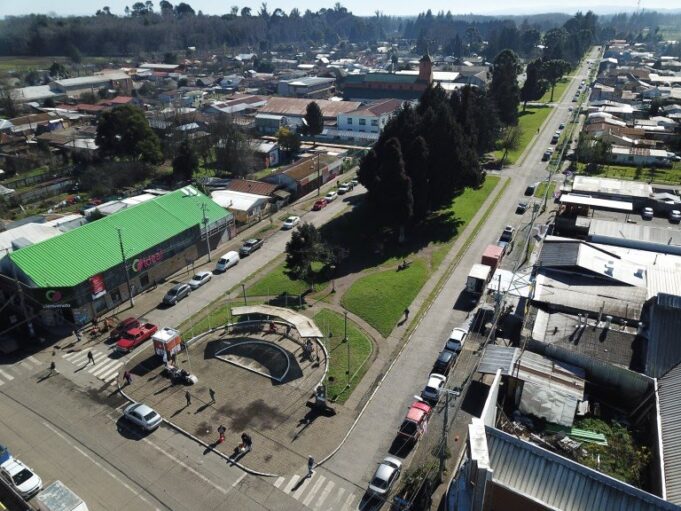 Anuncian inicio de obras para la modernización y mejoramiento del bandejón de la avenida Juan Schleyer en Freire