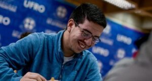 Erwin Vecchi, compitiendo en lo alto y enseñando ajedrez con pasión en Pitrufquén