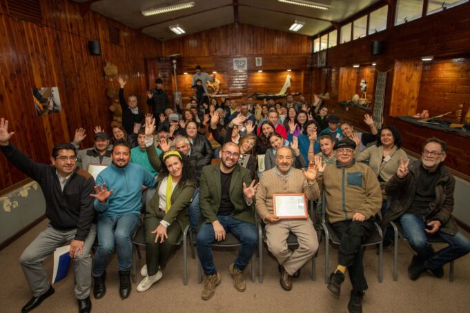 Artesanos y artesanas locales son reconocidos como patrimonio vivo de la comuna en celebración de su día en Gorbea