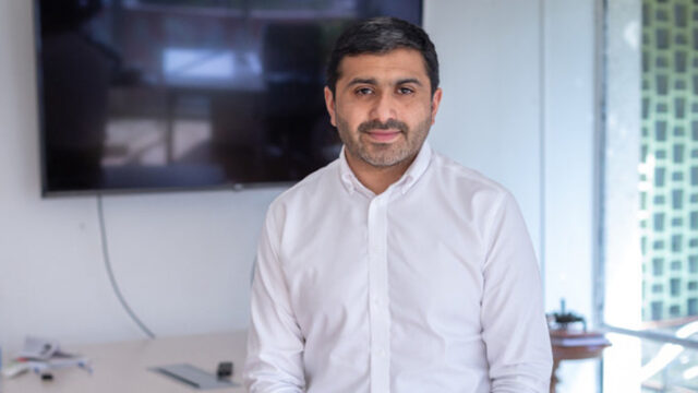 Corte rechaza apelación de alcalde reelecto de Victoria: buscaba revocar su arresto domiciliario total