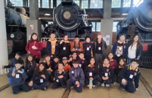 Estudiantes de cuarto básico de la escuela unión latinoamericana de Pitrufquén visitan museo ferroviario Pablo Neruda