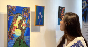 Jóvenes de Centro de Tratamiento de La Araucanía inauguran exposición de arte