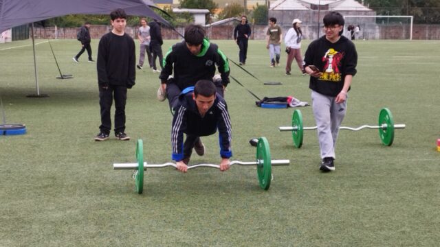Estudiantes de Villarrica conocieron deportes no tradicionales junto a OMJ e IND