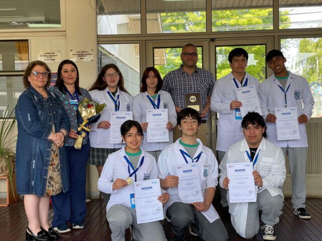 Liceo Bicentenario de excelencia Juan Schleyer de Freire obtiene primer lugar en olimpiadas de salud