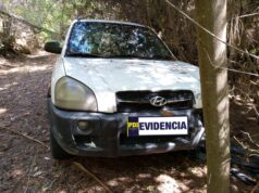 Recuperan vehículo con encargo por robo en Villarrica: estaba abandonado y con patentes clonadas