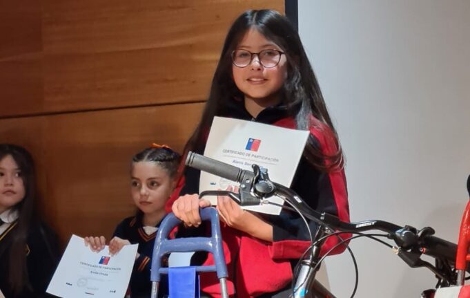 Estudiantes de Escuelas Municipales de Villarrica ganan concurso del Ministerio de Salud