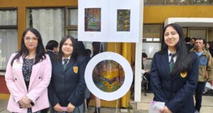 El arte como herramienta de aprendizaje: estudiantes del colegio Educere College de Pitrufquén muestran su talento en exposición artística