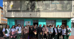 Estudiantes de Técnico Farmacia de Santo Tomás Temuco promueven el uso de hierbas medicinales en Padre Las Casas