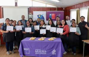 Programa Mujeres Jefas de Hogar Certificó a Beneficiarias de Curso de Amasandería y Panadería