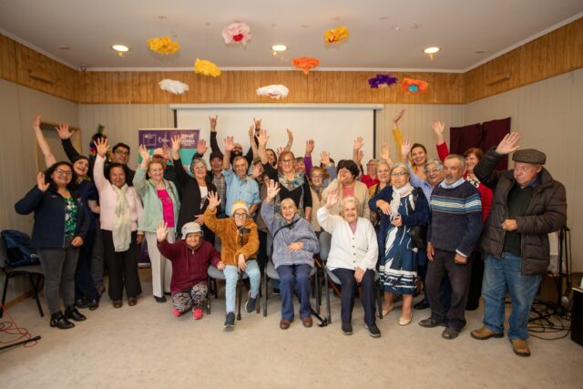 Personas mayores de Gorbea se certifican en el cierre de la décimo séptima versión del programa vínculos