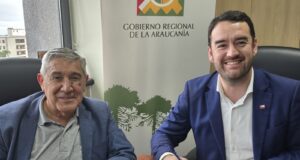 Gobernador Luciano Rivas firma mensaje para el mejoramiento del complejo deportivo Mariluán de la comuna de Victoria