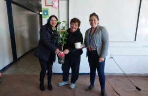 Programa de autoconsumo de Freire entregó kits de lombricultura a sus usuarios