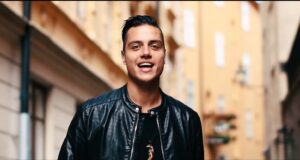 Yoan Amor prenderá el verano hoy lunes en Villarrica