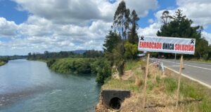 Municipalidad de Pitrufquén y comunidades presentan recurso de protección ante la Corte de Apelaciones por socavón de Huefel