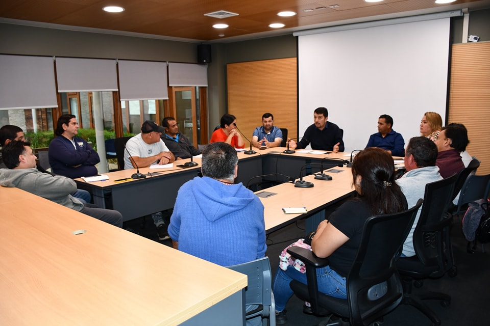 Alcalde de Gorbea sostiene reunión con dirigentes ANFA - Noticias del Sur