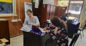 Hasta el 31 de enero: atención para postulación y renovación de becas en la municipalidad de Freire