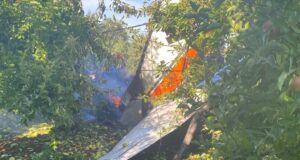 Ocupantes de aeronave que capotó en Freire se encuentran fuera de riesgo vital