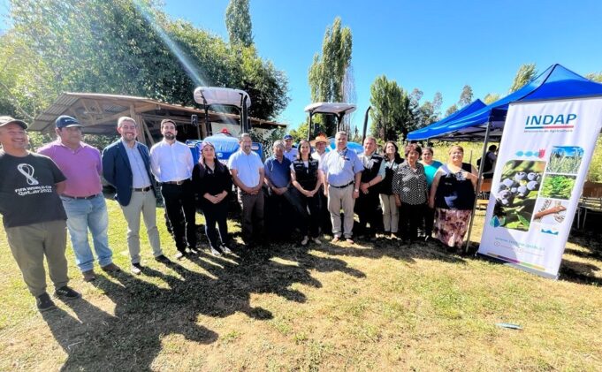 Familias del sector Mahuidanche, Freire, recibieron maquinaria agrícola para potenciar sus procesos productivos