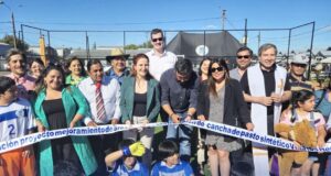 Subsecretaria del deporte Emilia Rios visita Loncoche e inaugura nueva cancha sintética en villa Los Héroes