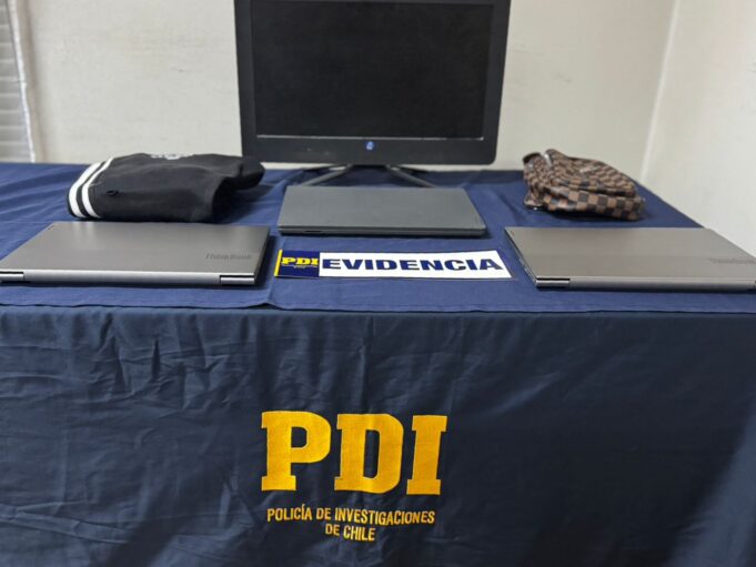 Mujer quedó detenida tras esconder computadores que sustrajo su hijo adolescente desde Liceo de Los Sauces