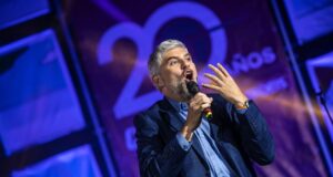 Manuel de Tezanos agenda show en Pucón con stand up cargado de fútbol