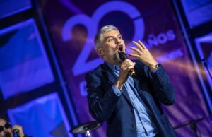 Manuel de Tezanos agenda show en Pucón con stand up cargado de fútbol