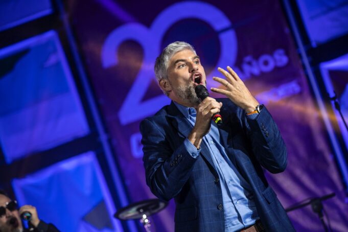 Manuel de Tezanos agenda show en Pucón con stand up cargado de fútbol