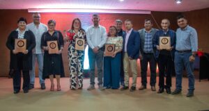 La comuna de Freire homenajeó a asistentes de la educación que pasaron a retiro