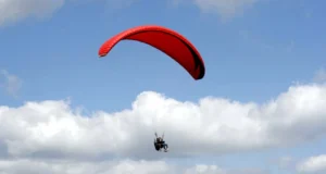 Confirman la muerte de gendarme que cayó al vacío mientras practicaba parapente en Temuco